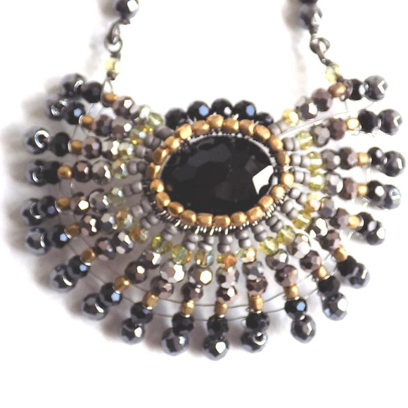 Radial Necklace Anthropologie - Picture 4 of 5